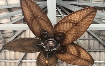 Lắp quạt trang trí tại Phú Quốc