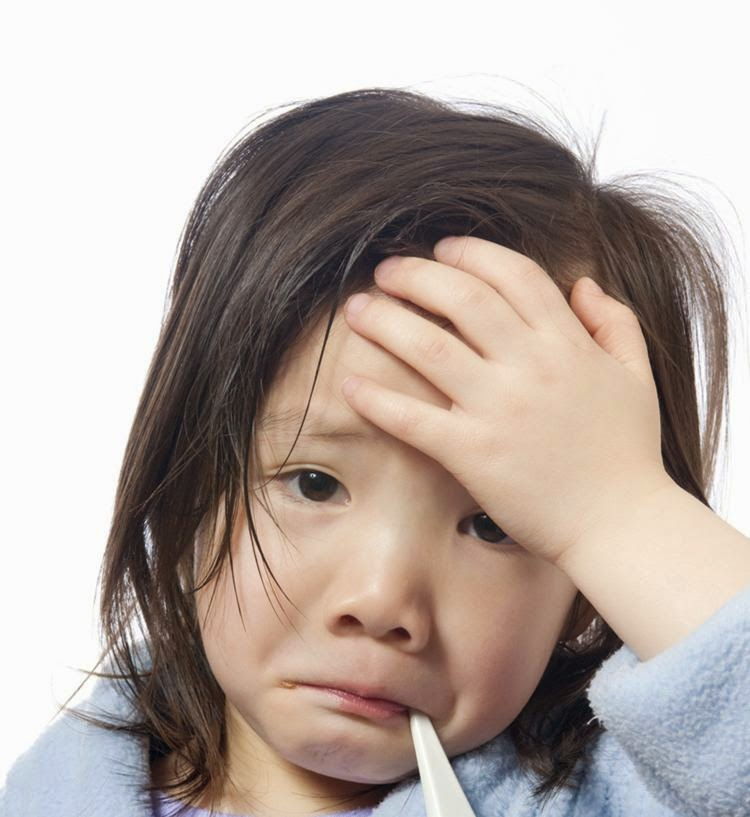 Triệu chứng thường gặp khi giao mùa Triệu chứng thường gặp khi giao mùa