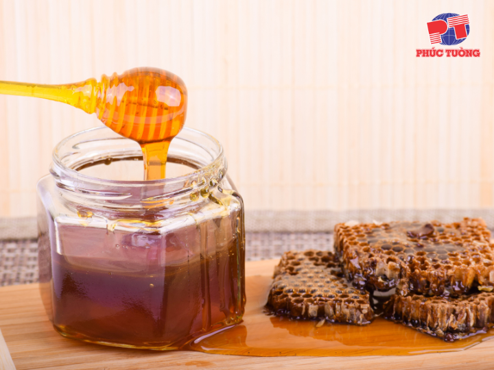 Uống mật ong trước khi đi ngủ sẽ giảm ho hiệu quả Uống mật ong trước khi đi ngủ sẽ giảm ho hiệu quả