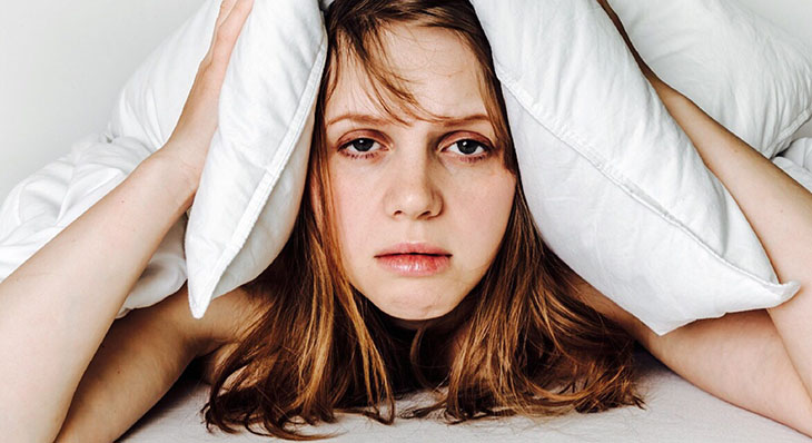 Thiếu ngủ dẫn đến tình trạng chảy xệ và nhăn da Thiếu ngủ dẫn đến tình trạng chảy xệ và nhăn da