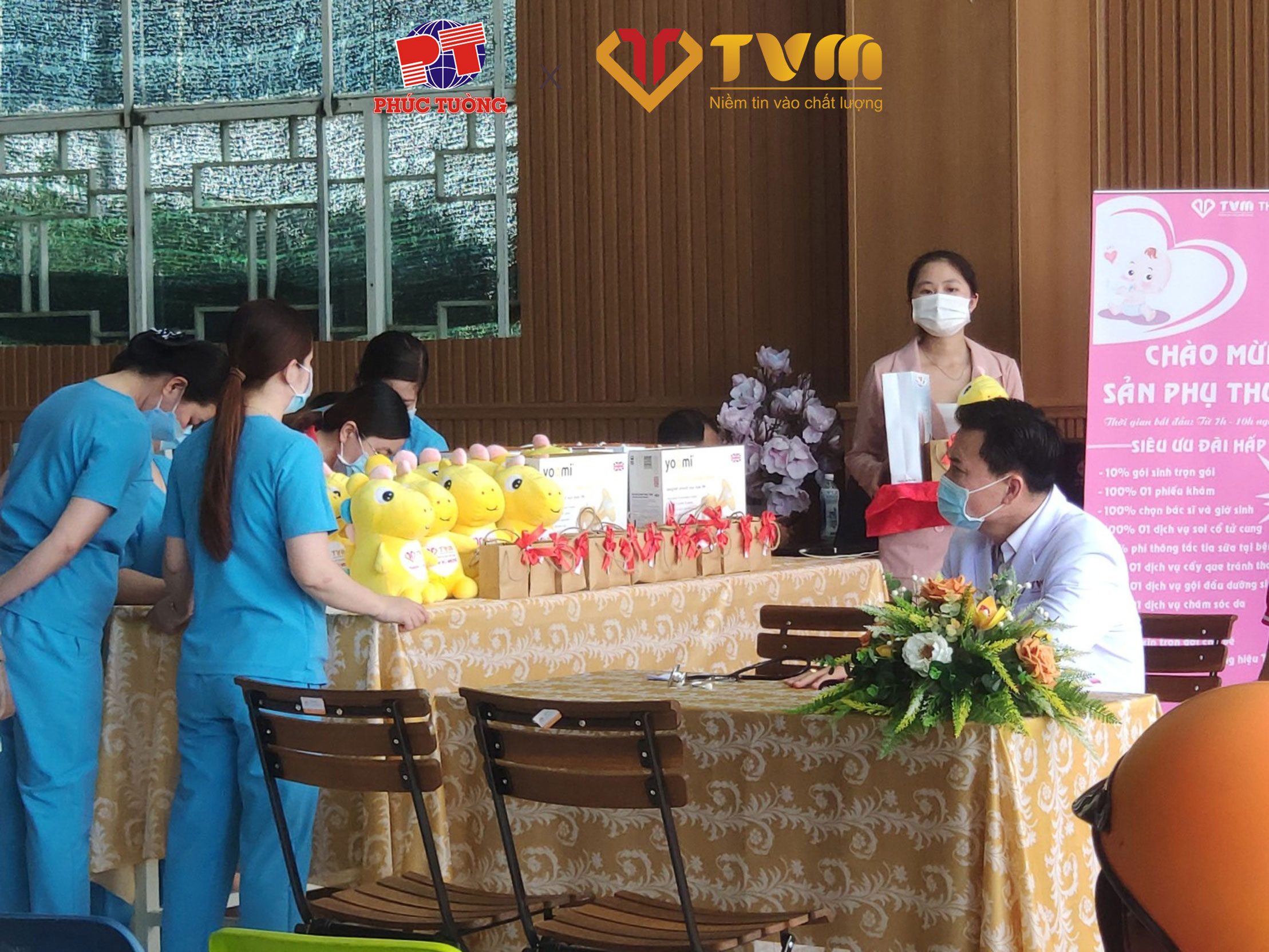 Các phần quà đã có mặt tại nơi diễn ra sự kiện Các phần quà đã có mặt tại nơi diễn ra sự kiện