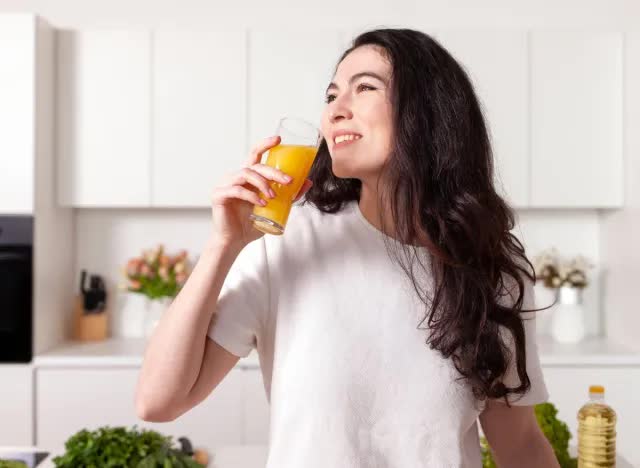 Lời Khuyên Từ Dược Sĩ Cho Mùa Thu Khỏe Mạnh Lời Khuyên Từ Dược Sĩ Cho Mùa Thu Khỏe Mạnh