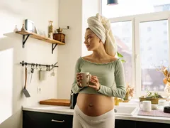 MẸ BẦU BỔ SUNG SẮT, CẦN LƯU Ý GÌ?