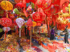 CHỢ TẾT VIỆT NAM XƯA VÀ NAY