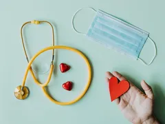 VÌ SAO NÊN KHÁM SỨC KHỎE TỔNG QUÁT CUỐI NĂM?