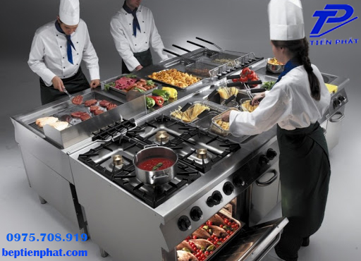 Bếp âu 4 họng được sử dụng phổ biến ở các không gian bếp Bếp âu 4 họng được sử dụng phổ biến ở các không gian bếp