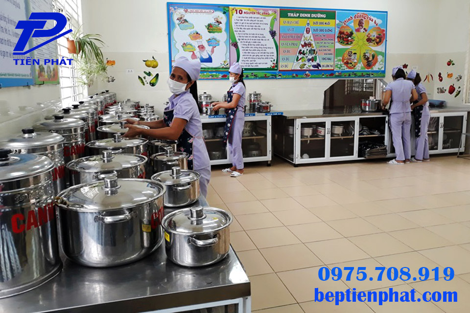 Bếp trường học