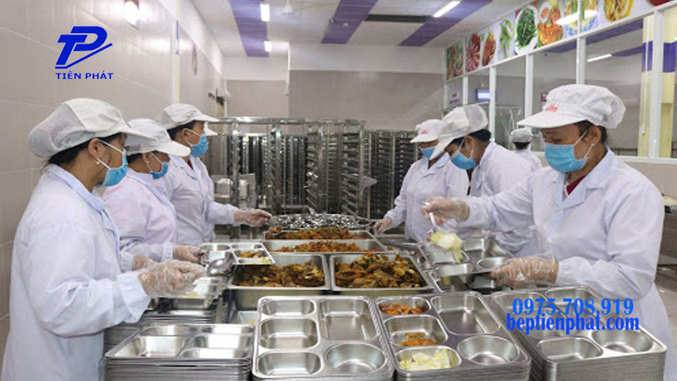 Chú trọng nguồn nguyên liệu, thực phẩm đạt chuẩn, đảm bảo vệ sinh an toàn thực phẩm Chú trọng nguồn nguyên liệu, thực phẩm đạt chuẩn, đảm bảo vệ sinh an toàn thực phẩm