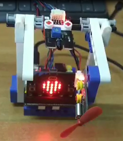 Mô hình 12 - Quạt chữa cháy - Bộ Kit Microbit PH2.0