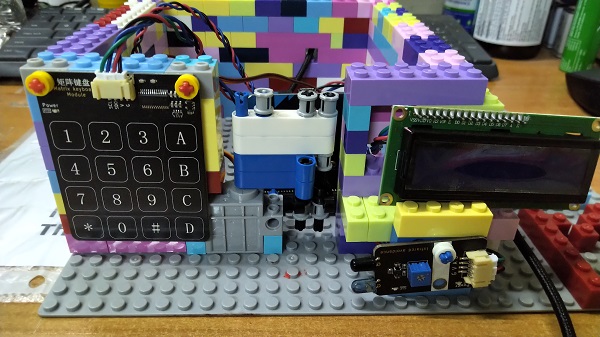 Cửa mật khẩu - Bộ Kit Microbit PH2.0 Cửa mật khẩu - Bộ Kit Microbit PH2.0