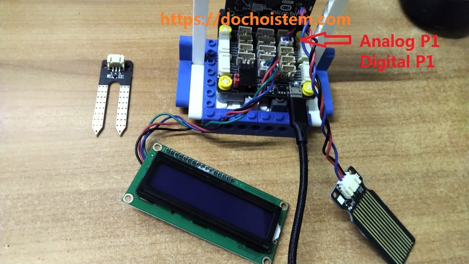 Kết nối cảm biến mực nước với Mạch mở rộng Microbit PH2.0 Kết nối cảm biến mực nước với Mạch mở rộng Microbit PH2.0