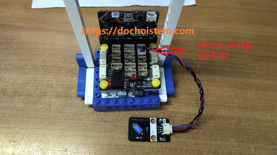 Kết nối cảm biến góc nghiêng với Mạch mở rộng Microbit PH2.0 Kết nối cảm biến góc nghiêng với Mạch mở rộng Microbit PH2.0