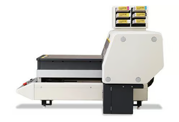 Máy in UV Mimaki 3042: In trực tiếp trên mọi chất liệu Máy in UV Mimaki 3042: In trực tiếp trên mọi chất liệu