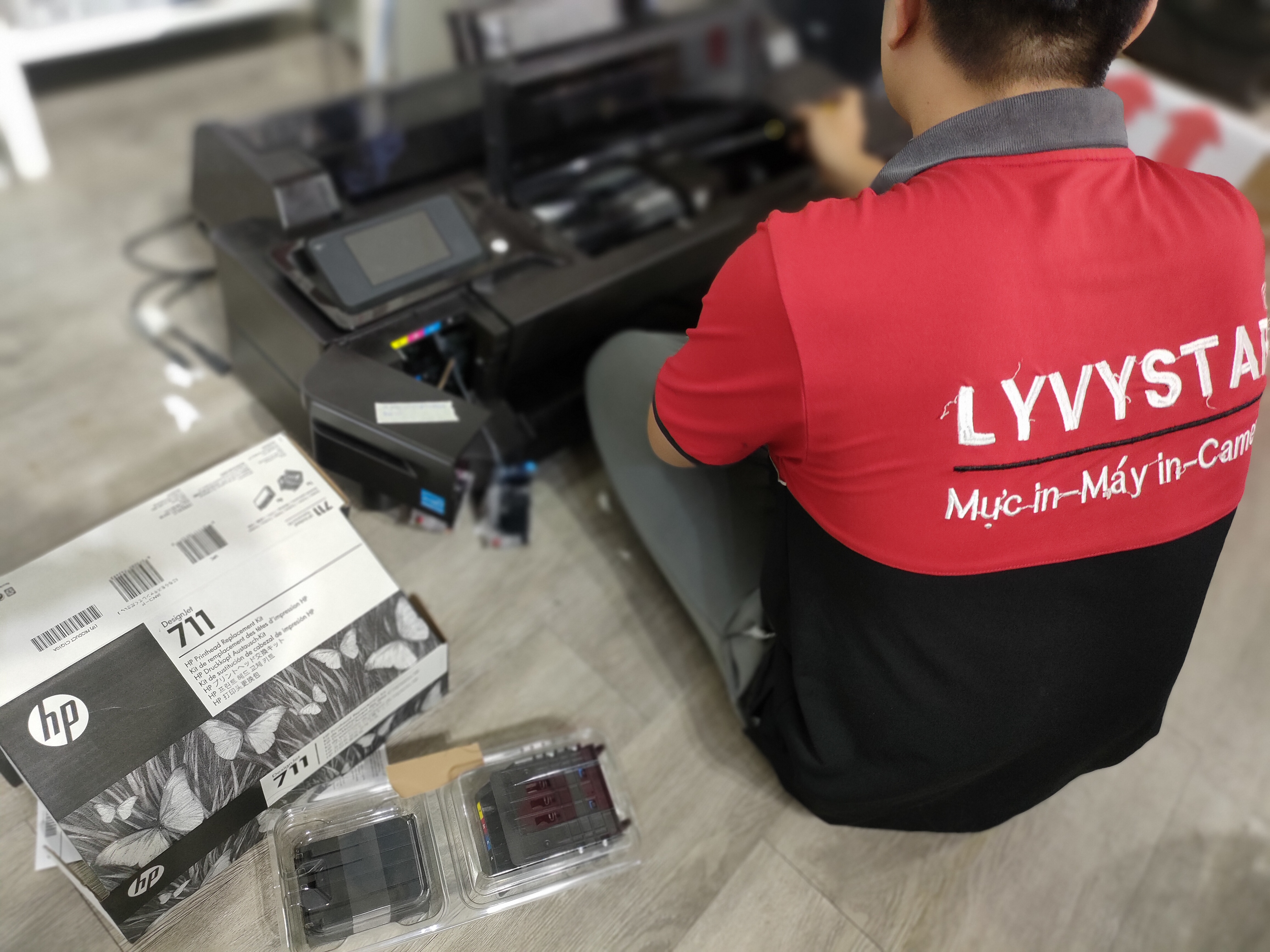 Thay đầu phun tx800-xp600-i3200-dx5 cho máy in quảng cáo tại tphcm Thay đầu phun tx800-xp600-i3200-dx5 cho máy in quảng cáo tại tphcm