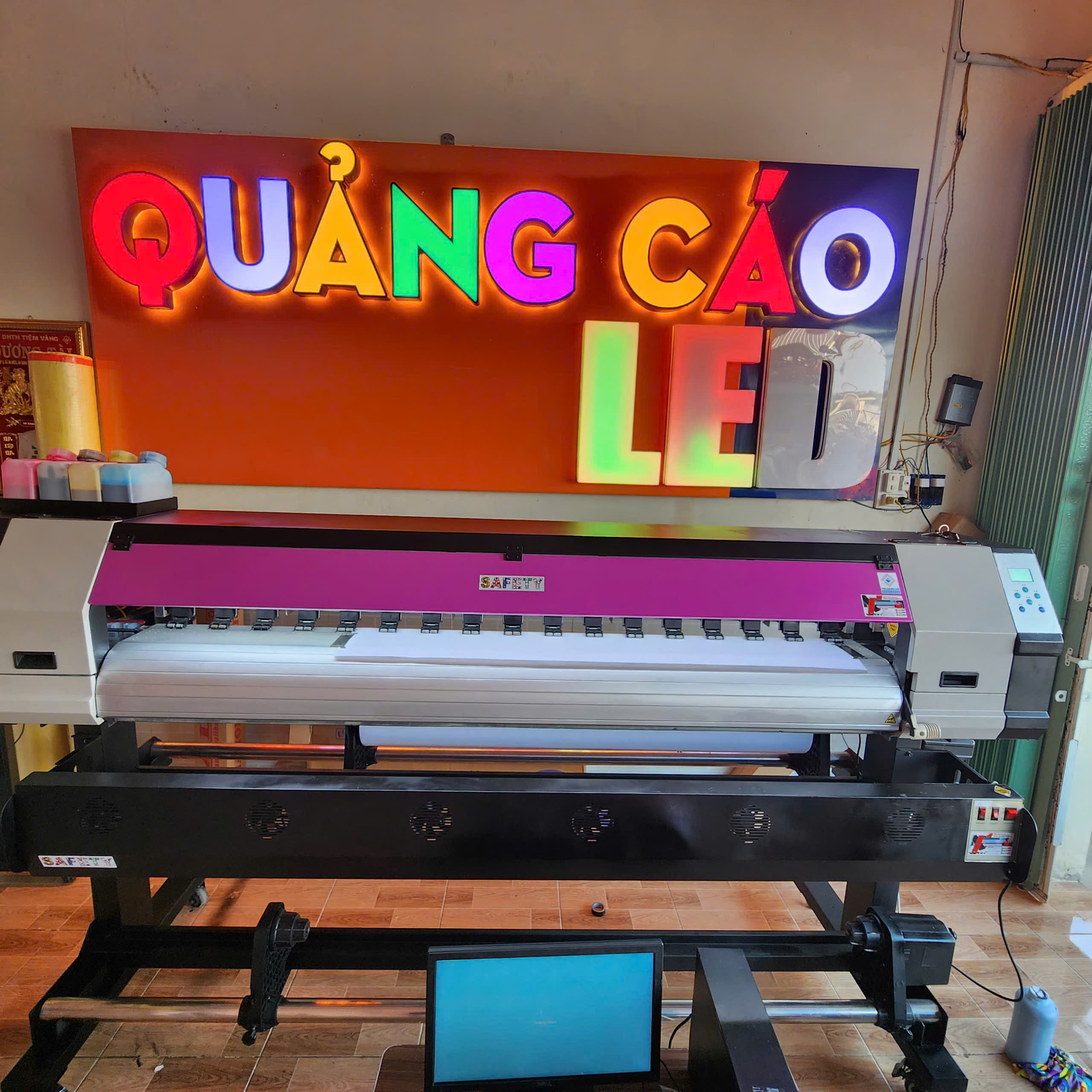 Máy in decal i3200 là gì? Vì sao nhiều xưởng in quảng cáo lựa chọn Máy in decal i3200 là gì? Vì sao nhiều xưởng in quảng cáo lựa chọn