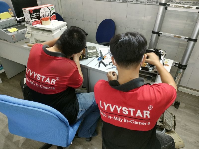 nạp máy in Epson L8050