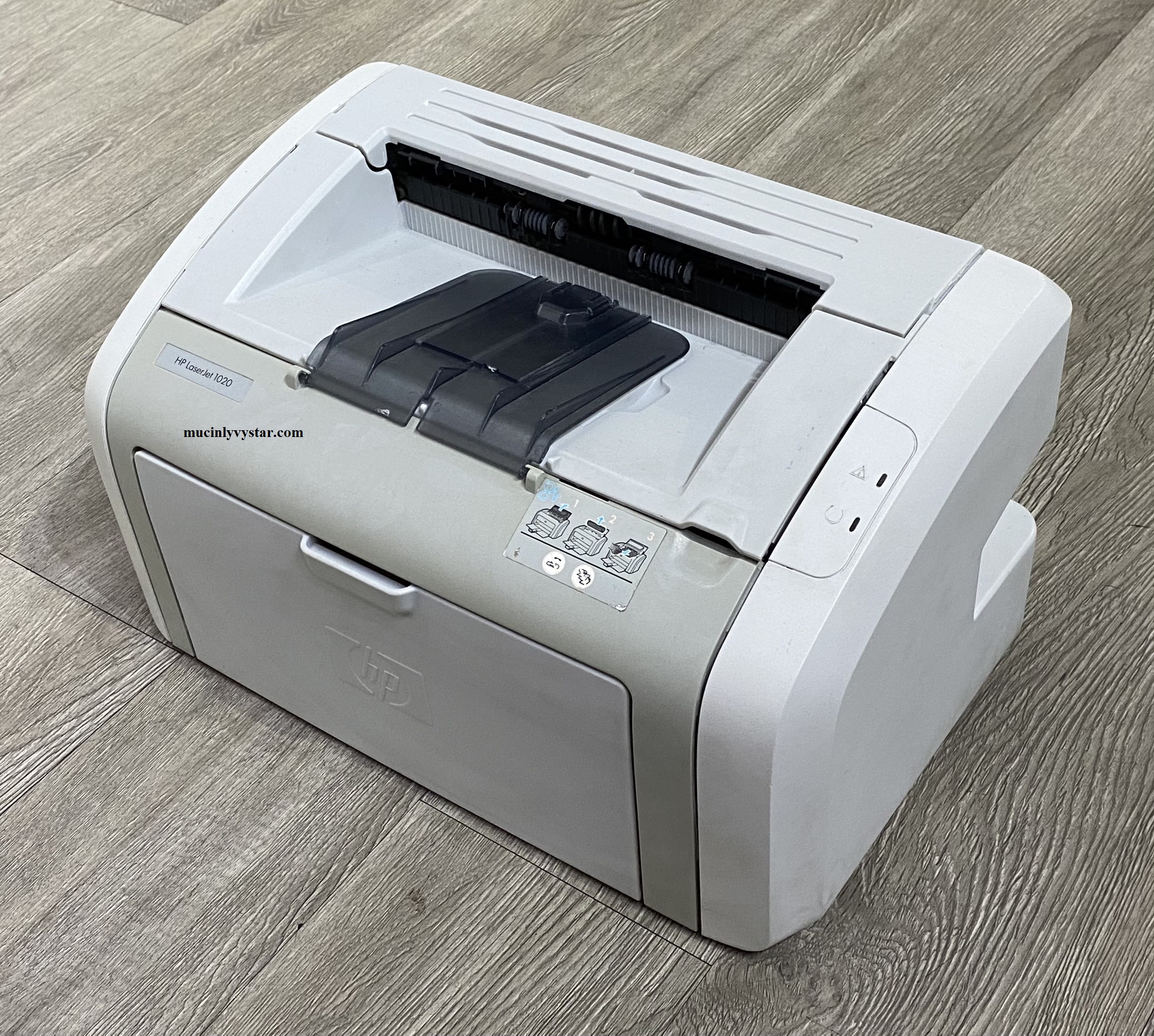 Máy in laser trắng đen HP 1020 cũ giá rẻ,may in laser trang den hp 1020 cu gia re Máy in laser trắng đen HP 1020 cũ giá rẻ,may in laser trang den hp 1020 cu gia re
