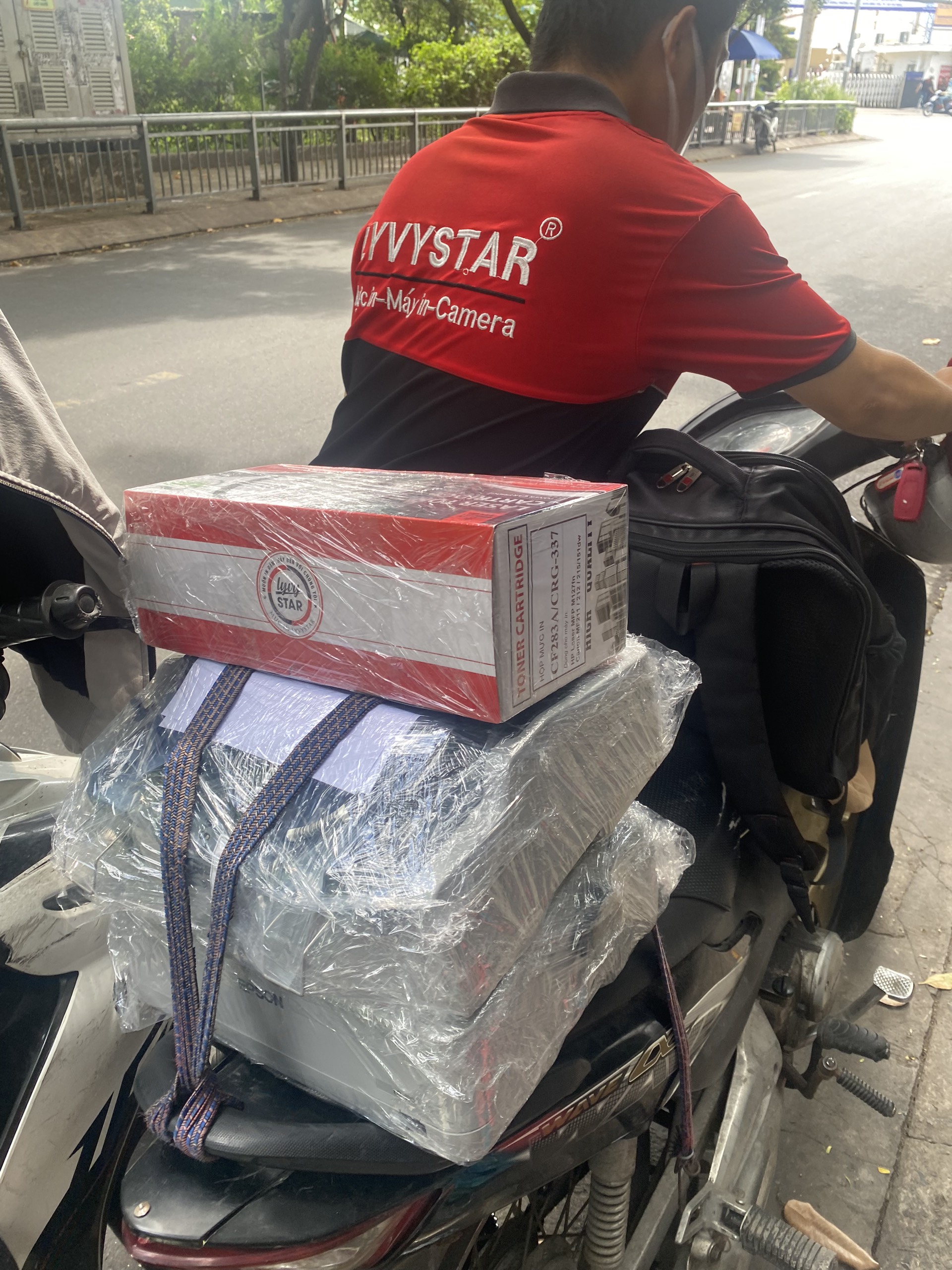 Nên mua máy in cũ giá rẻ hay máy in cũ ở cửa hàng uy tín?,nen mua may in cu gia re hay may in cu o cua hang uy tin Nên mua máy in cũ giá rẻ hay máy in cũ ở cửa hàng uy tín?,nen mua may in cu gia re hay may in cu o cua hang uy tin