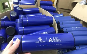 Những lý do doanh nghiệp chọn bình giữ nhiệt in logo làm quà tặng