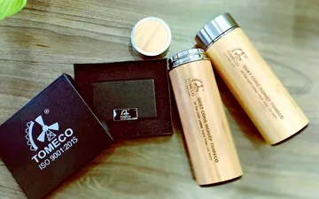 Bình giữ nhiệt khắc tên theo yêu cầu