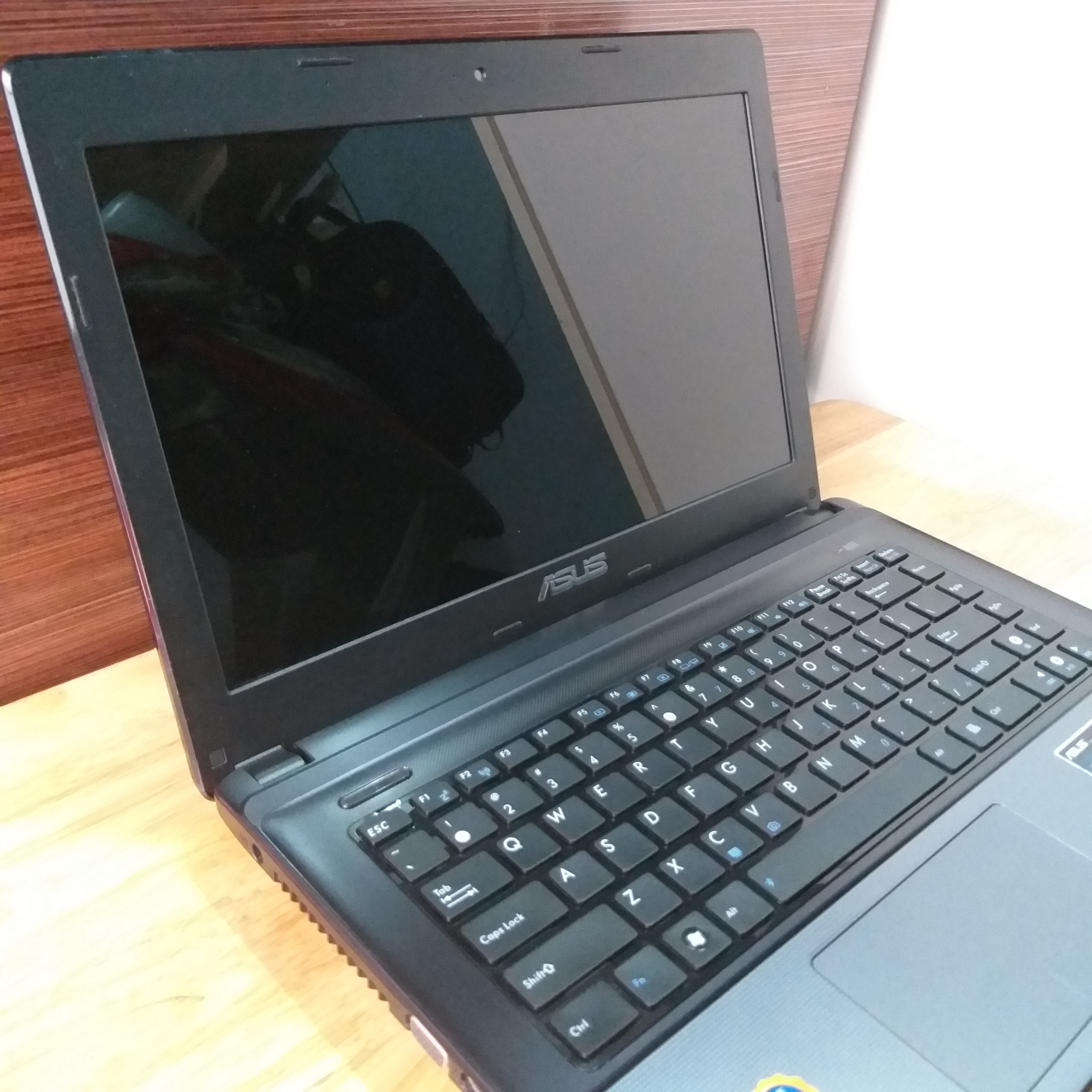 Laptop Asus X45C, I3 2370M RAM 4GB HDD 500GB