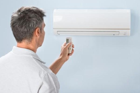 Bạn hãy bật nguồn máy lạnh kiểm tra sau khoảng 30 phút thực hiện bảo trì máy Bạn hãy bật nguồn máy lạnh kiểm tra sau khoảng 30 phút thực hiện bảo trì máy