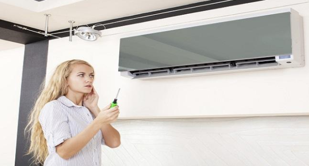 Máy lạnh không khởi động được có rất nhiều nguyên nhân, cách tốt nhất là bạn hãy gọi đến dịch vụ sửa chữa máy lạnh để khắc phục sớm sự cố Máy lạnh không khởi động được có rất nhiều nguyên nhân, cách tốt nhất là bạn hãy gọi đến dịch vụ sửa chữa máy lạnh để khắc phục sớm sự cố