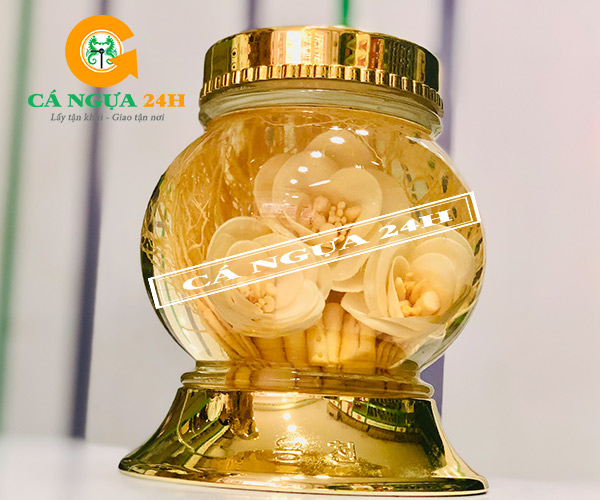 Rượu Nhân Sâm Tỉa Hoa Hàn Quốc Bình 1,4 Lít Rượu Nhân Sâm Tỉa Hoa Hàn Quốc Bình 1,4 Lít