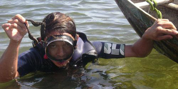 Ngư dân đi biển bắt cá ngựa Ngư dân đi biển bắt cá ngựa