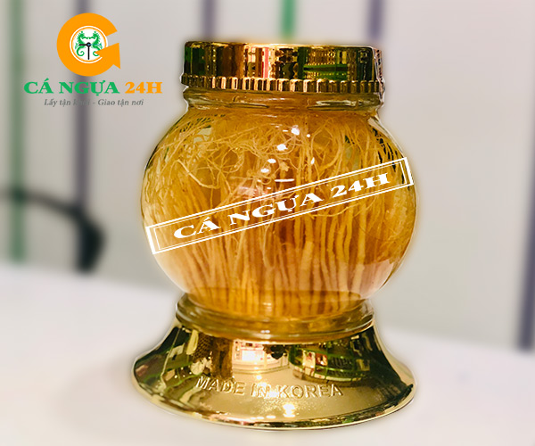 Mặt Sau Bình Rượu Nhân Sâm Tỉa Hoa Mặt Sau Bình Rượu Nhân Sâm Tỉa Hoa