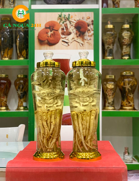 Bình Rượu Đinh Lăng Điêu Khắc Ngâm Sẵn Tại Shop - 02 Bình Rượu Đinh Lăng Điêu Khắc Ngâm Sẵn Tại Shop - 02