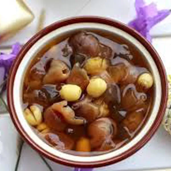 Chè rau câu nhãn nhục hạt sen