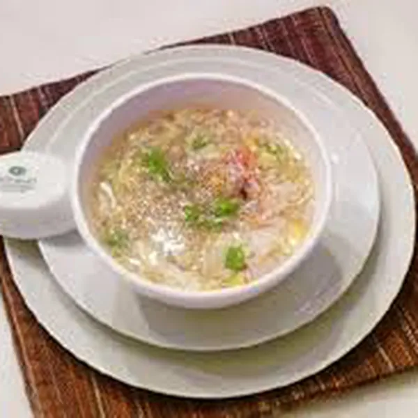 Súp cua gà tuyết nhĩ