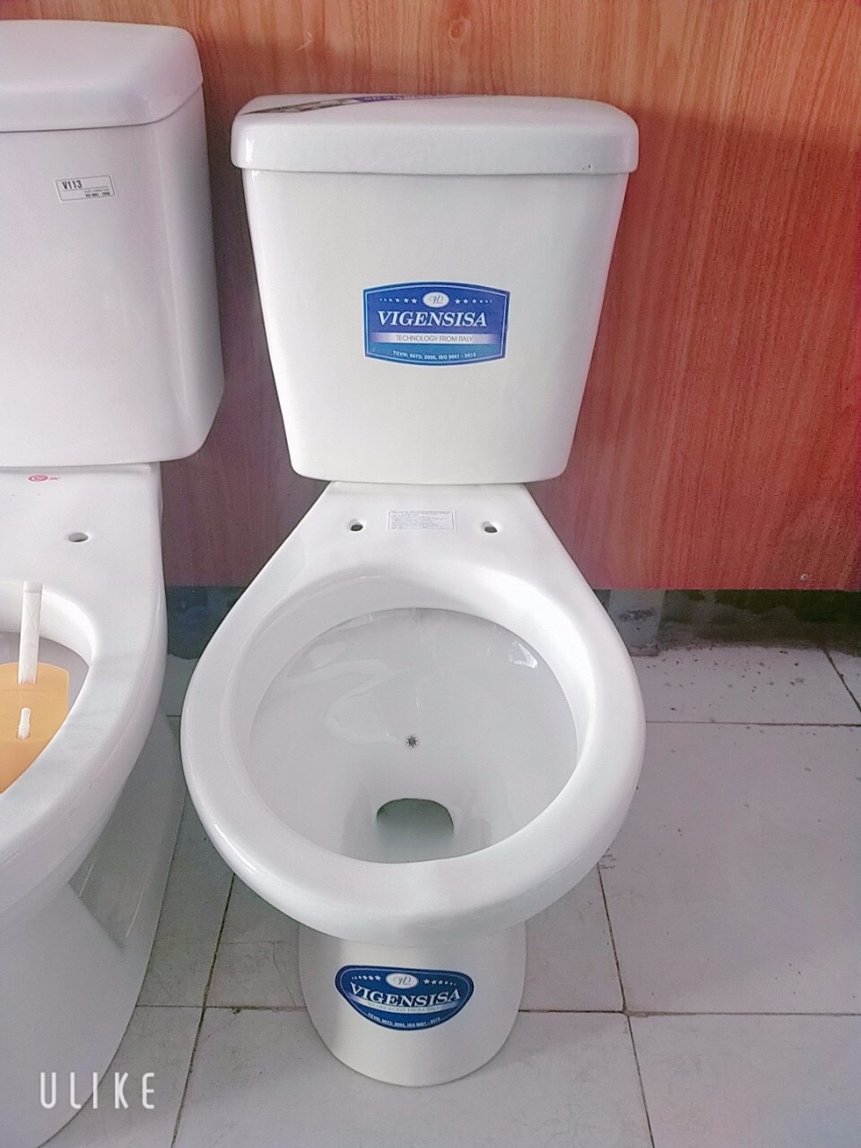 bồn cầu 2 khối giá rẻ bồn cầu 2 khối giá rẻ