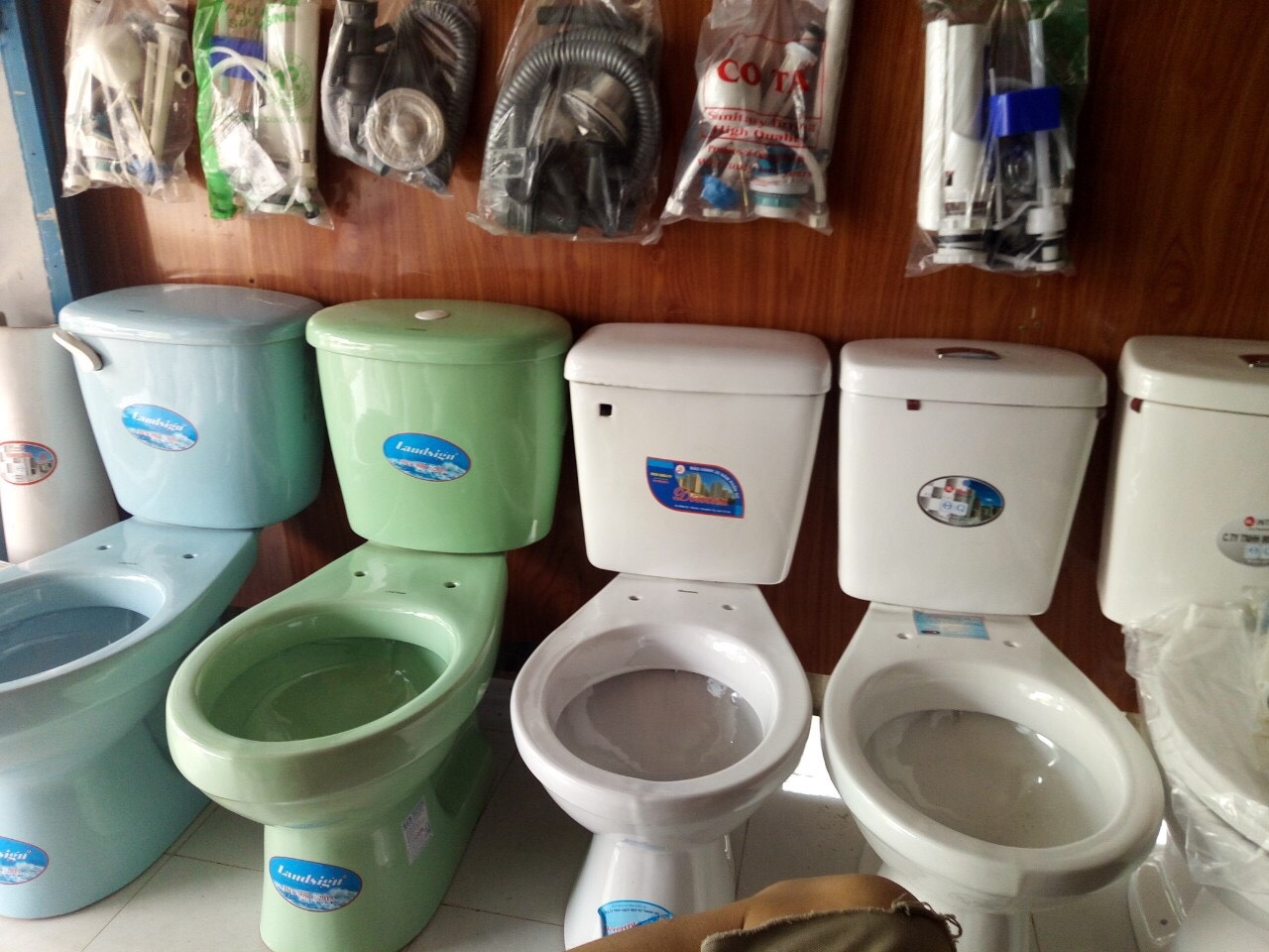 bồn cầu giá rẻ