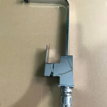 Vòi rửa chén Nóng lạnh Vuông Inox bóng 