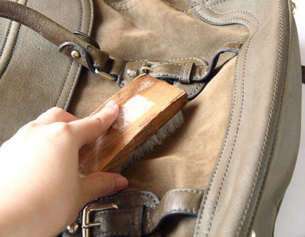 cách làm mới đồ da lộn