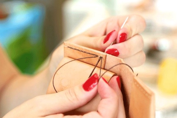 Cách khâu da cơ bản