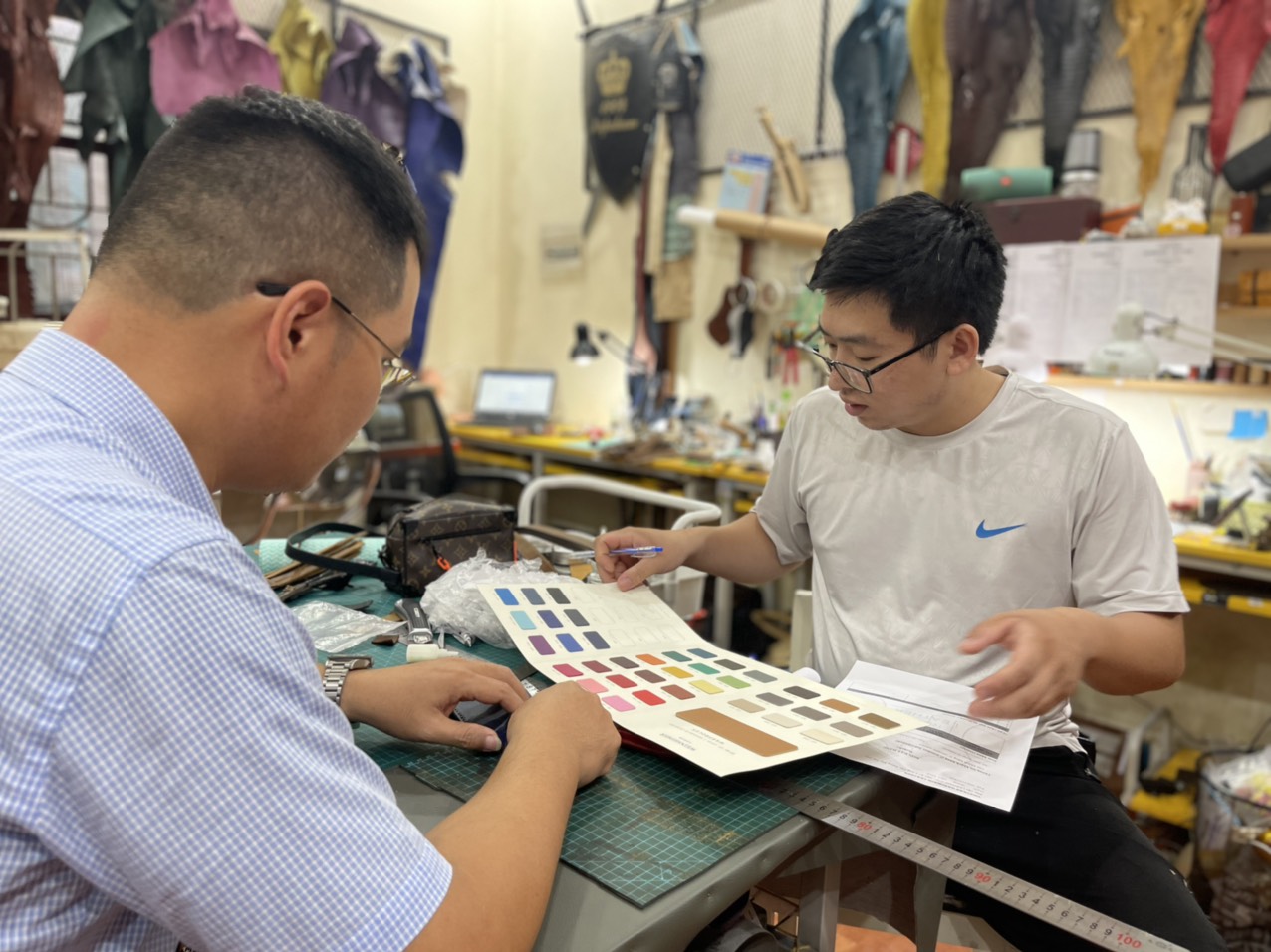 dạy làm đồ da handmade