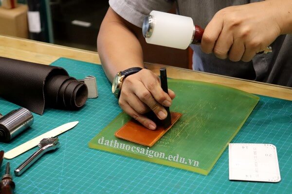 học làm đồ da handmade