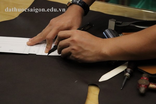 học làm đồ da handmade tphcm