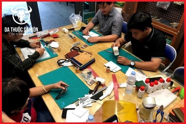 học làm đồ da tphcm