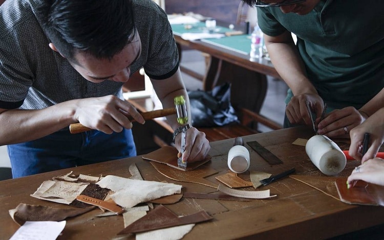 hướng dẫn làm ví da nam handmade