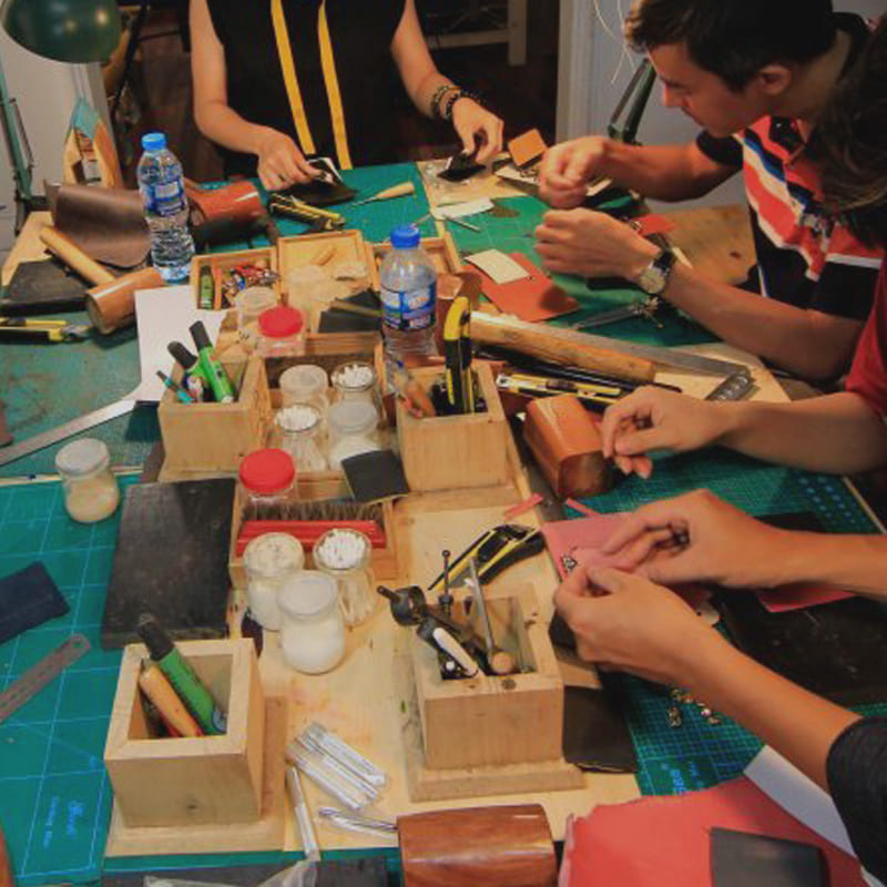 khóa học làm ví da