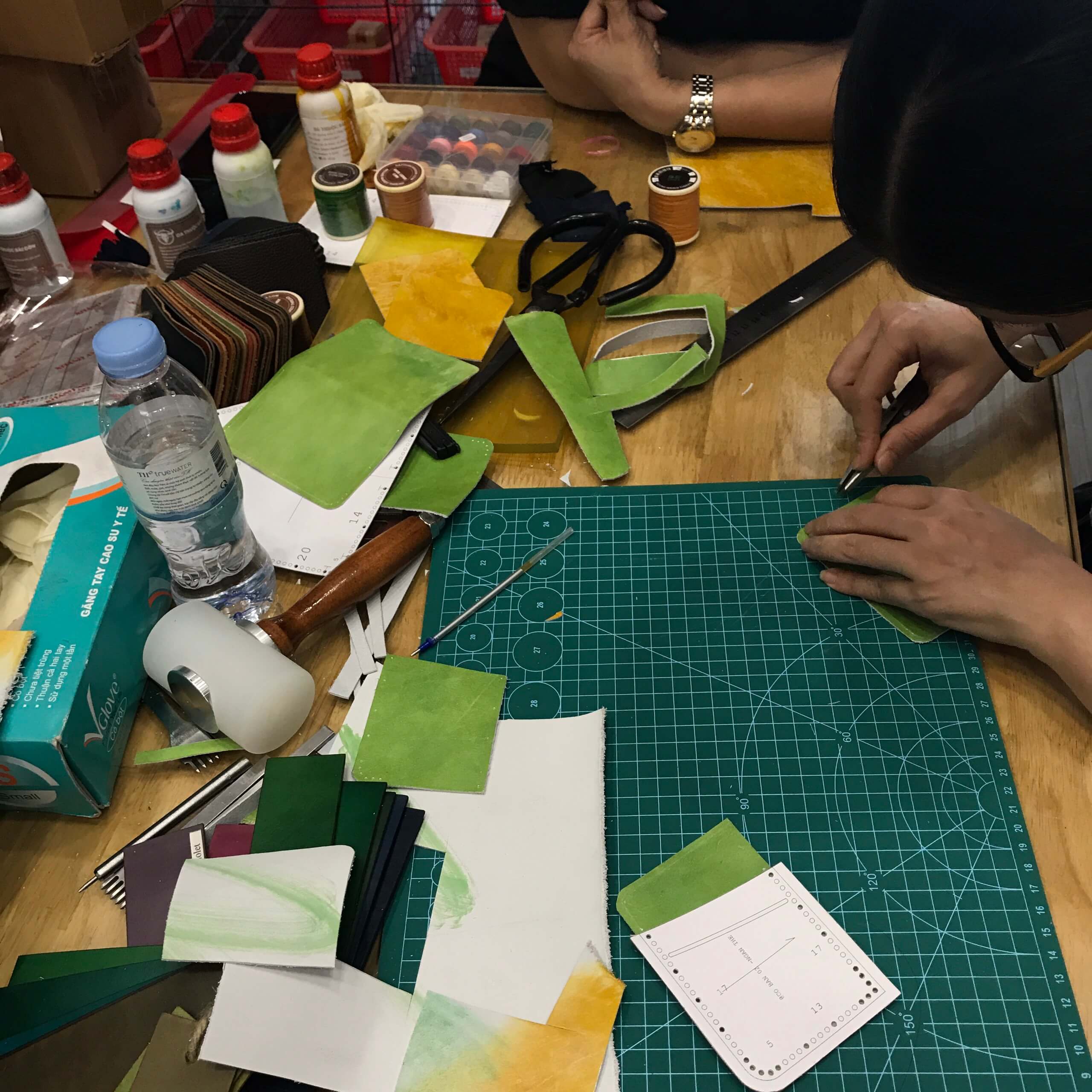 kỹ thuật làm đồ da