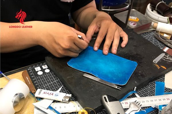 Địa chỉ uy tín làm đồ da theo yêu cầu số lượng lớn, giá tốt tại Tphcm