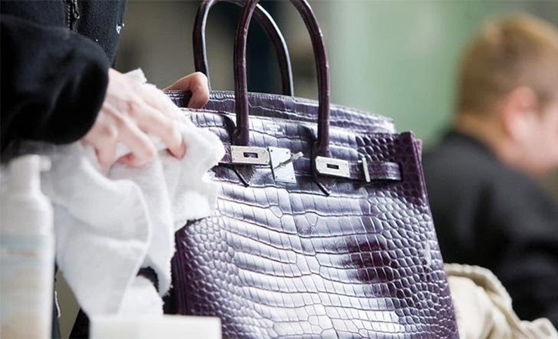 làm sạch đồ da đúng cách