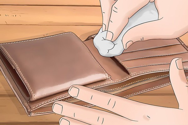 Làm sao để ví da không bị mốc