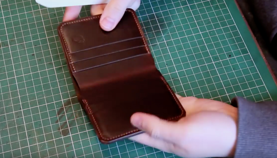 làm ví da bò