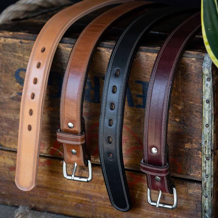 thắt lưng da bị mốc